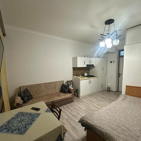 Hellobaku Apartment In Old City Екстериор снимка
